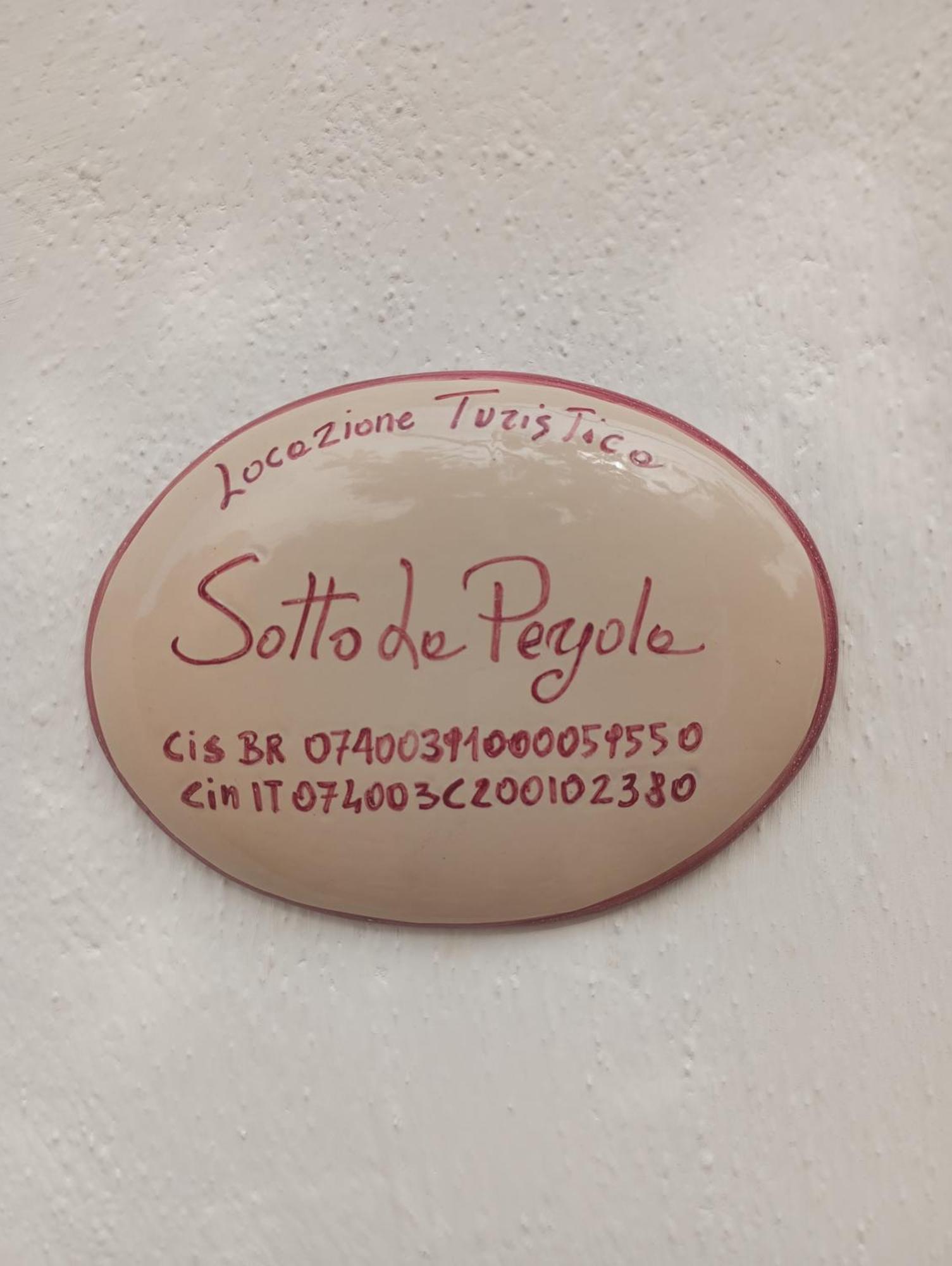 Country house Sotto La Pergola San Michele Salentino